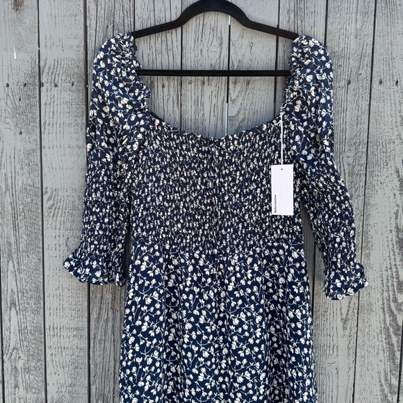 Reformation Loulou mini Dress In Elyse Size M NWT - Picture 4 of 8